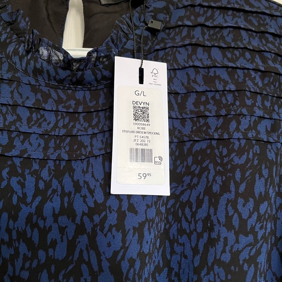 Dynamite Devyn Printed Dress - Picture 4 of 6